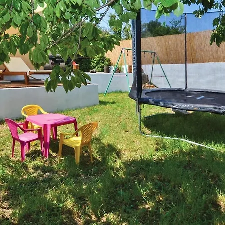 度假居 House Omis Naklice With A Private Pool *